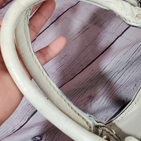 GUCCI GG SIGNATURE SUKEY HOBO BAG - Picture 11 of 15